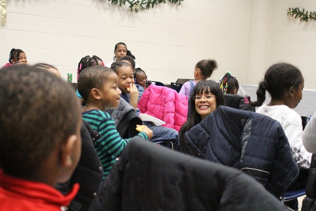 <p>Ald. Sandi Jackson (7th) tells preschoolers from the Ada S. McKinley Trumbull Park Head Start that the police are their friends.</p>
