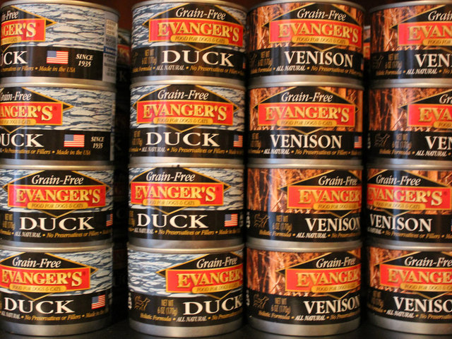 <p>Among the offerings at Bark N Bites are high-end dog foods made with lean meats like duck and venison.</p>
