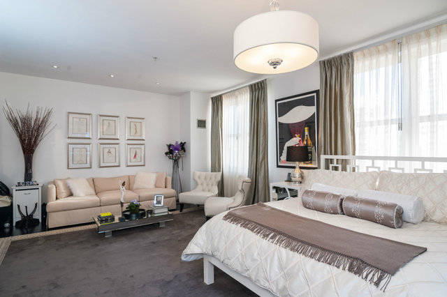 <p>The master bedroom.</p>
