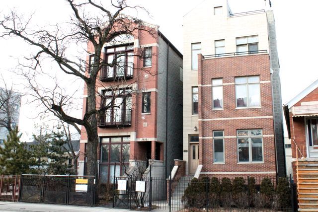 <p>A three-bedroom, three-bath duplex at 1852 W. Armitage Ave. with garage parking sold for $365,000 on Jan. 28.</p>

