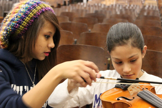 <p>The collaboration between Amundsen High School and McPherson Elementary boosts confidence and pride on both sides.</p>
