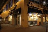 Man Robs Subway in the Loop at Gunpoint, Makes Off With Cash