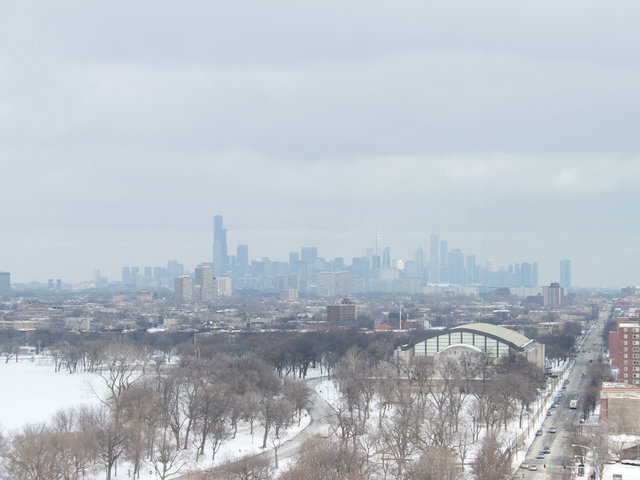 <p>Many patients were impressed by the views out their room windows at the University of Chicago's new Center for Care and Discovery, said Corrin Steinhauer, director of Cancer Medicine Services.</p>
