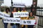 Need a Hug? Group Spreading Cheer -- and Giving Free Hugs -- on South Side