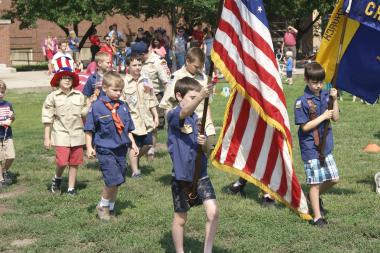 Support Independence Park, and activities like its 4th of July Parade, by casting a vote in Coca-Cola's "America Is Your Park" contest.