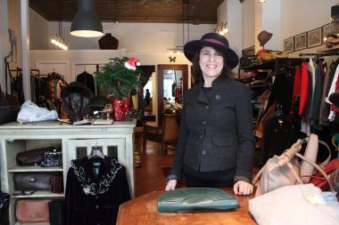 Clothing Jobs(Hiring Now) - Clothing Positions Open