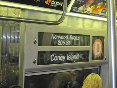 <p>Service between Manhattan and Brooklyn was restored on 2, 3 and D trains, Nov. 4, 2012.</p>
