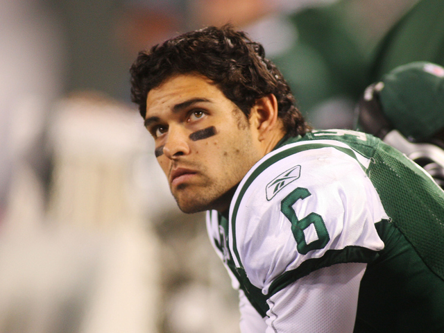 EAST RUTHERFORD, NJ - OCTOBER 18: Ouarterback Mark Sanchez #6 of the New York Jets looks on against the Buffalo Bills at Giants Stadium in the Meadowlands on October 18, 2009 in East Rutherford, New Jersey. The Bills defeated the Jets 16-13 in overtime. (Photo by Mike Stobe/Getty Images) *** Local Caption *** Mark Sanchez