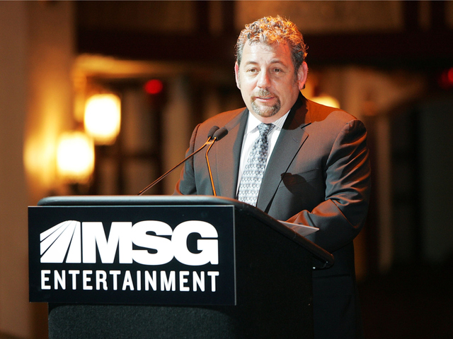<p>Communications Workers of America members accuse Madison Square Garden Company executive chairman and Cablevision CEO James Dolan of labor violations.</p>
