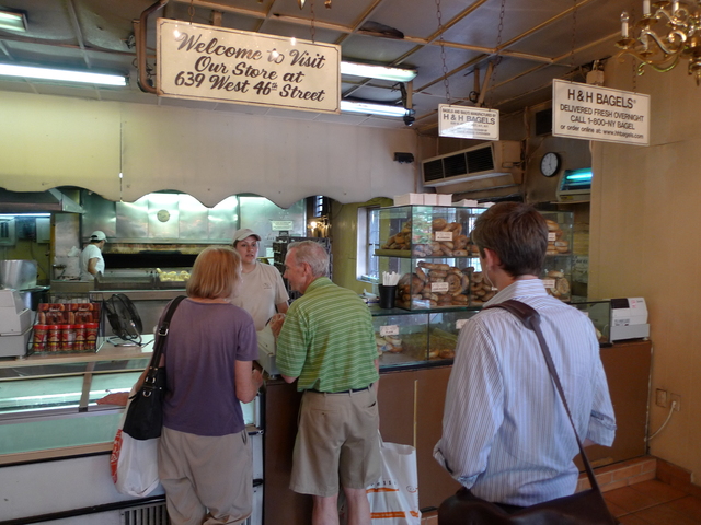H&H Bagels was at West 80th and Broadway for 39 years.