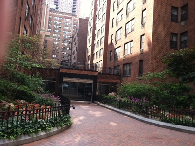 The Tudor City building where Marilyn Dershowitz lived.