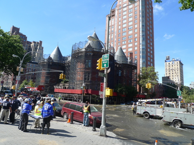 Emergency workers from FDNY, NYPD, the Department of Environmental Protection, Con Edison, and several other agencies converged on West 106th Street and Central Park West after a water main break.
