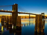 Photographer Captures New York at Night 