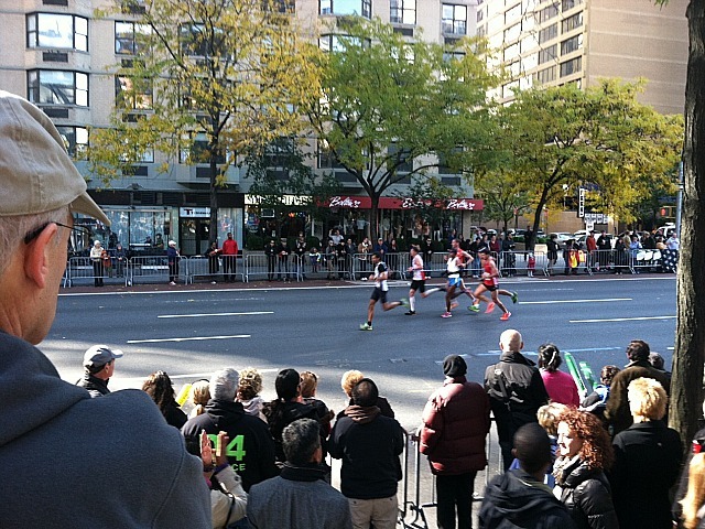 <p>Crowds watch runners in the New York City Marathon at First Avenue and 70th Street.</p>
