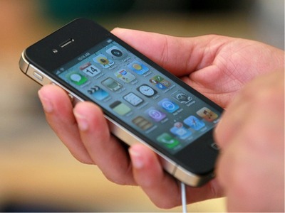 A mugger near Columbia University has been targeting people with iPhones, cops say.