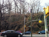 Man Breaks Hip in Cliff Fall After Fearing He Was Being Mugged in Inwood