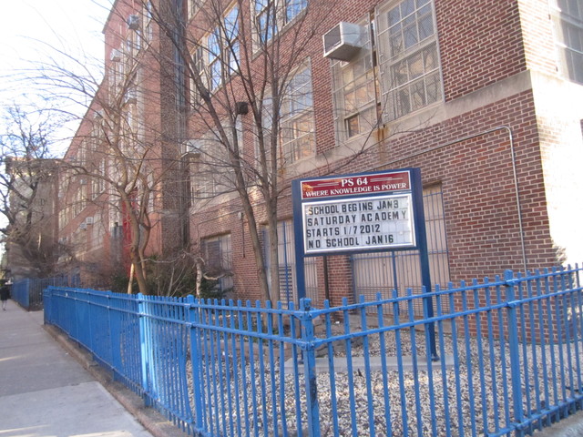 <p>P.S. 64 and the Earth School share this building at East Sixth Street and Avenue B in District 1, which has had elementary school choice for more than 20 years.</p>
