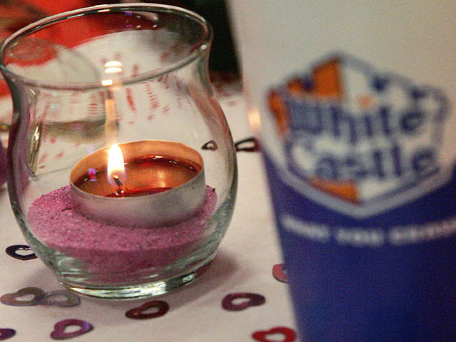 White Castle is offering free desert during Valentine's Day. 