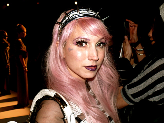 Mynxii White in futuristic headband and dusk rose hair at Brandon Sun.