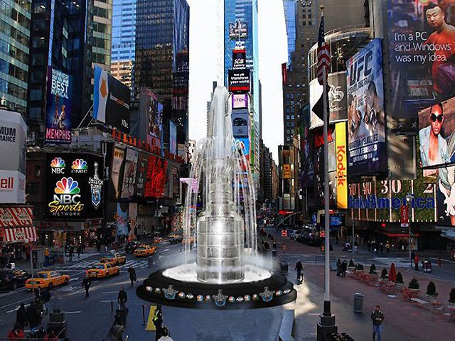 <p>A whopping 21-foot-high, 6,600-pound Stanley Cup replica will be on display in Times Square next week.</p>
