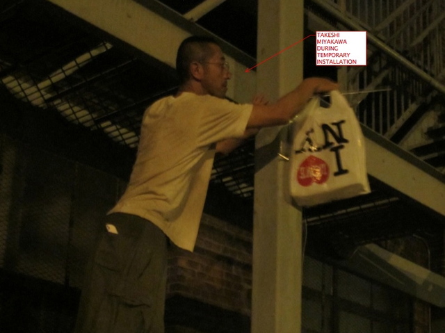 Takeshi Miyakawa conducted a temporary installation of the bags.