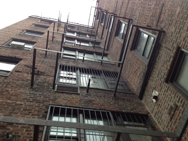 A University Heights apartment building was ordered evacuated after it was revealed the landlord removed the fire escapes.
