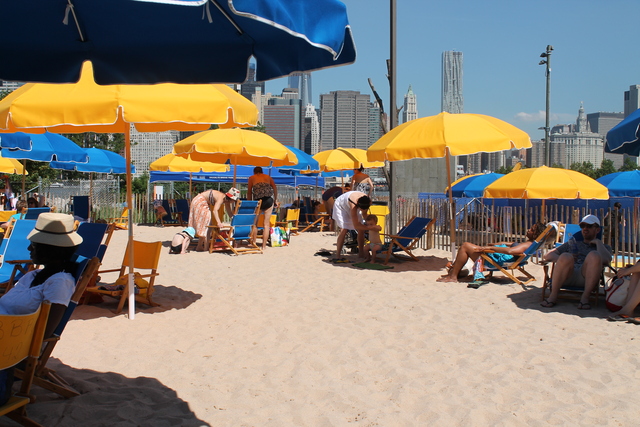 A sandy beach next to the Pop-Up pool. 