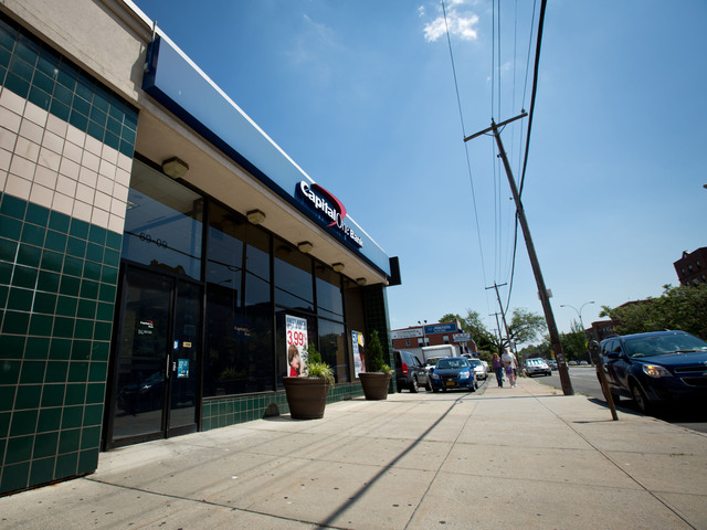 Ronnie Afzali, the manager at Napoli pizza at the crossroads of 164th street and 69th Avenue said he's concerned as his money was at the bank