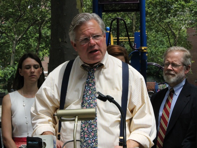 <p>Former state Sen. Tom Duane speaks at the anti-violence rally.</p>
