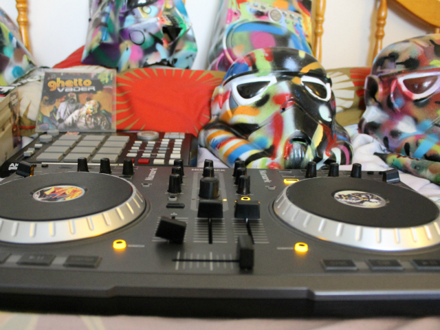 Vader's digital turntables.