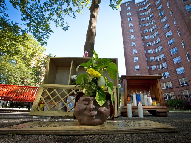 A makeshift memorial at the Forest Houses in Morrisania on July 25, 2012, after the fatal shooting of 4-year-old Lloyd Morgan.