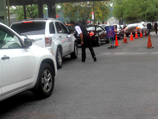 Valet parking at La Marina is one of the solutions implemented by the restaurant's owners to parking issues.