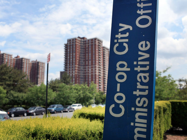 Co-op City residents lost their power shortly after midnight on Thursday August 30, 2012.