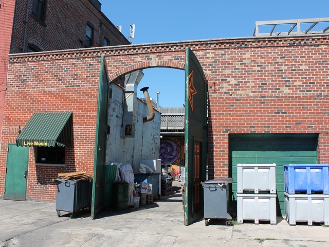 Sixpoint Brewery is not open to the public for tours and tastings, but those who stroll by might be able to catch a glimpse of the operations inside. 