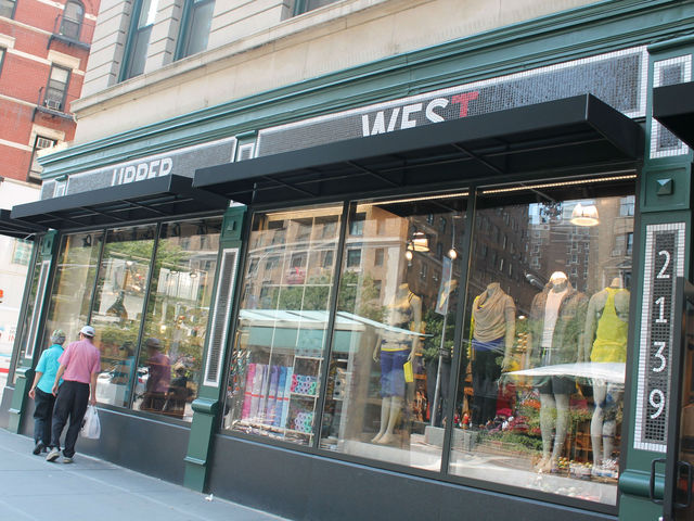 The new Upper West Side Lululemon location at West 75th Street and Broadway opened in early August, 2012. 