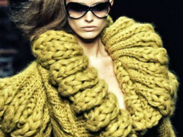 Wool can be used in fashion as well as in textiles. 