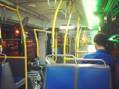 The MTA is moving larger buses onto the popular M60 bus line, but running them less frequently.