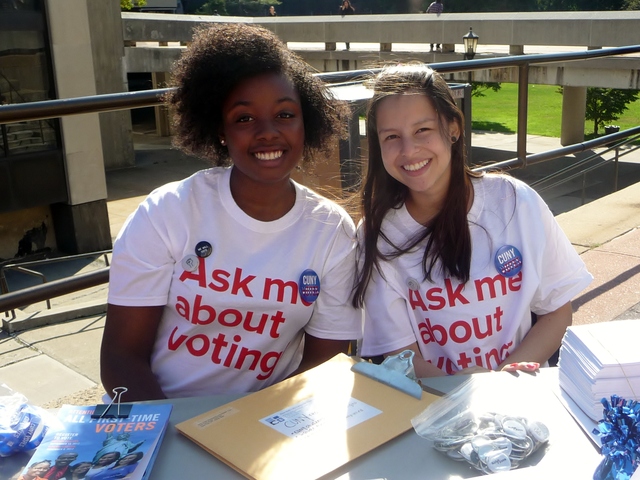 Organizers were on hand to answer questions about the voting process, and were urging students to fill out registration forms before the general presidental election registration deadline, which is Oct. 12