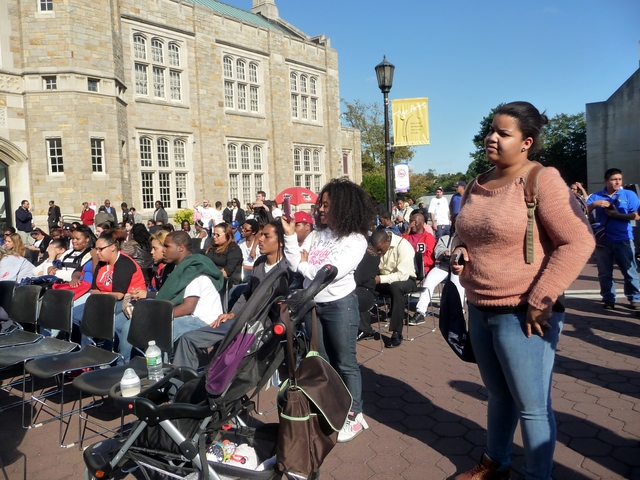 Students listen to speakers, including actress Rosario Dawson and schools chancellor Dennis Walcott, at voter registration event at Lehman College on Tuesday.