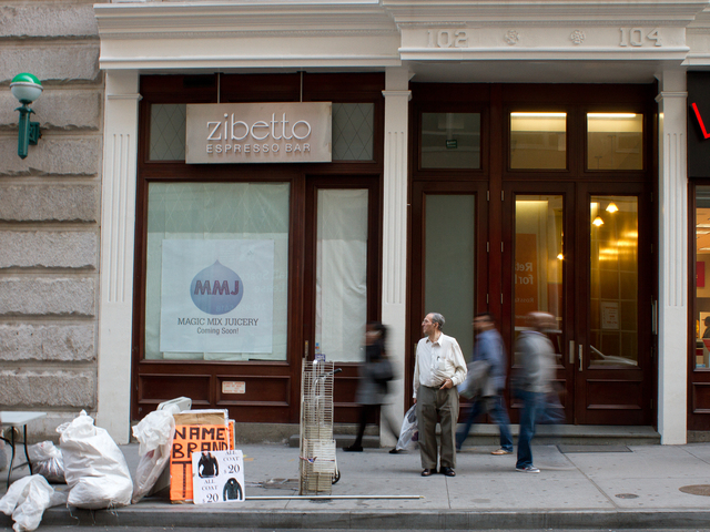 <p>Magic Mix Juicery, a grab and go health food store, will open at 102 Fulton St. in mid-November.</p>
