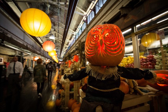 Hugh McMahon's carved pumpkins on display at Chelsea Market