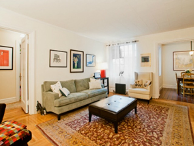 <p>This two-bedroom co-op in Hudson View Gardens is on the market for $639,000.</p>
