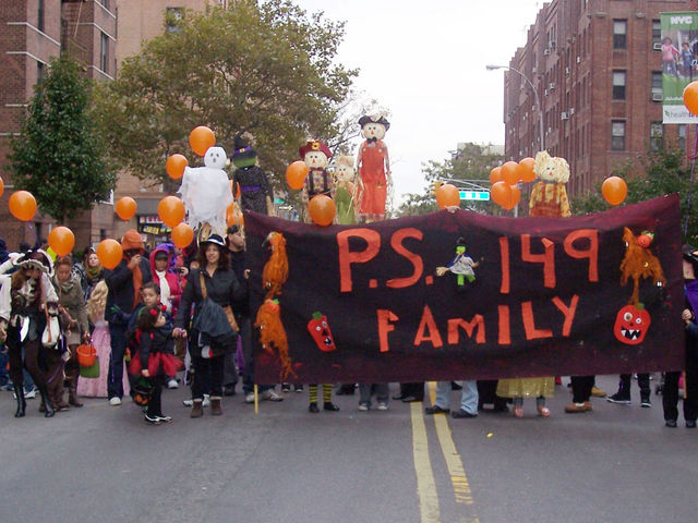<p>Marchers in the&nbsp;Jackson Heights Halloween Parade.</p>
