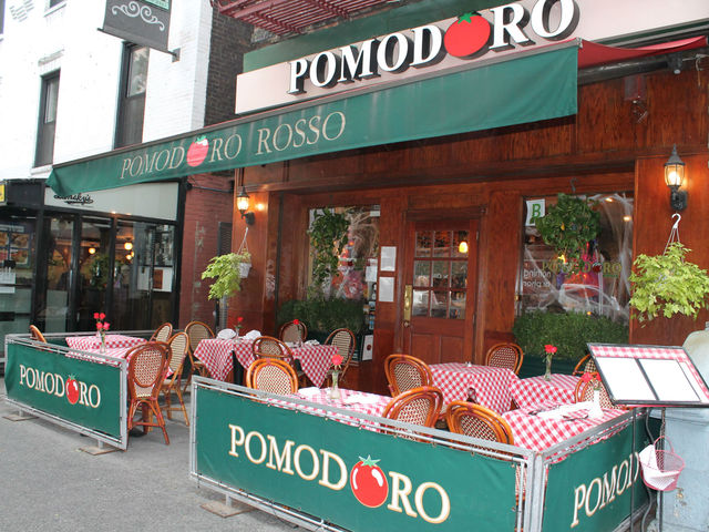 <p>Peter Coundouris also owns Pomodoro.</p>
