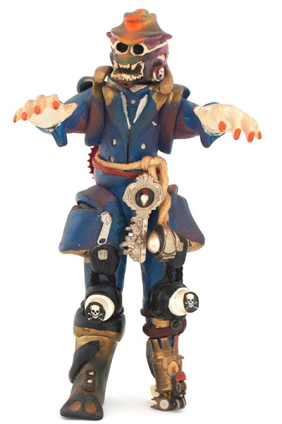 <p>This figurine by Rammellzee is called 'Barshaw Gangstar.'</p>
