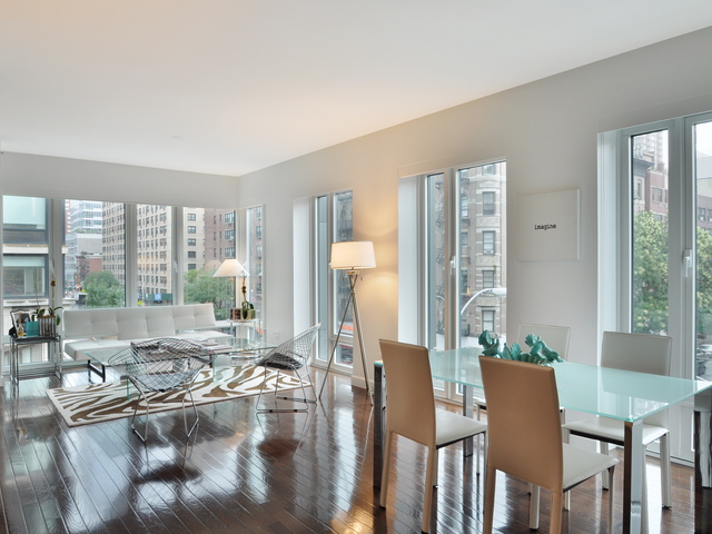 <p>A four-bedroom at 303 East 77th St. on the Upper East Side is listed for $19,250 a month at Citi Habitats.</p>
