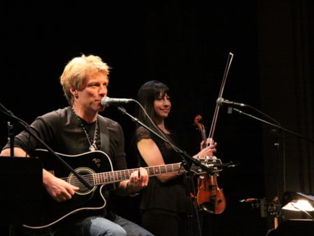 <p>Rocker Jon Bon Jovi played a private benefit concert to help Poly Prep Country Day school raise nearly $700,000 for hurricane relief. Bon Jovi's son attends the school.</p>
