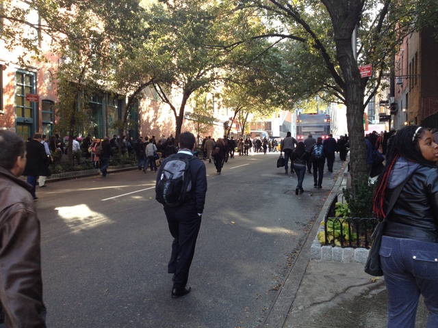 <p>Commuters made their way east from the Lincoln Tunnel after two buses crashed inside, Nov. 12, 2012.</p>
