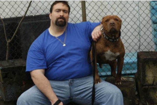 <p>Angel Nieves, the pet security consultant and former NYPD detective who helped Maria Vazquez find her stolen dog.</p>
