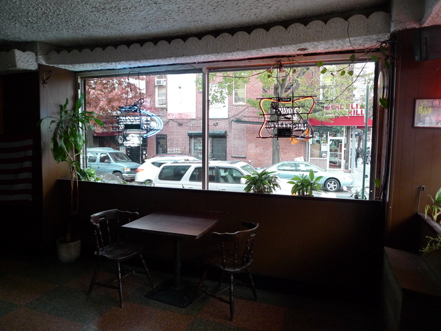 <p>Jackie's Fifth Amendment on Fifth Avenue and Seventh Street is a no-frills drinking establishment that caters to regulars.</p>
